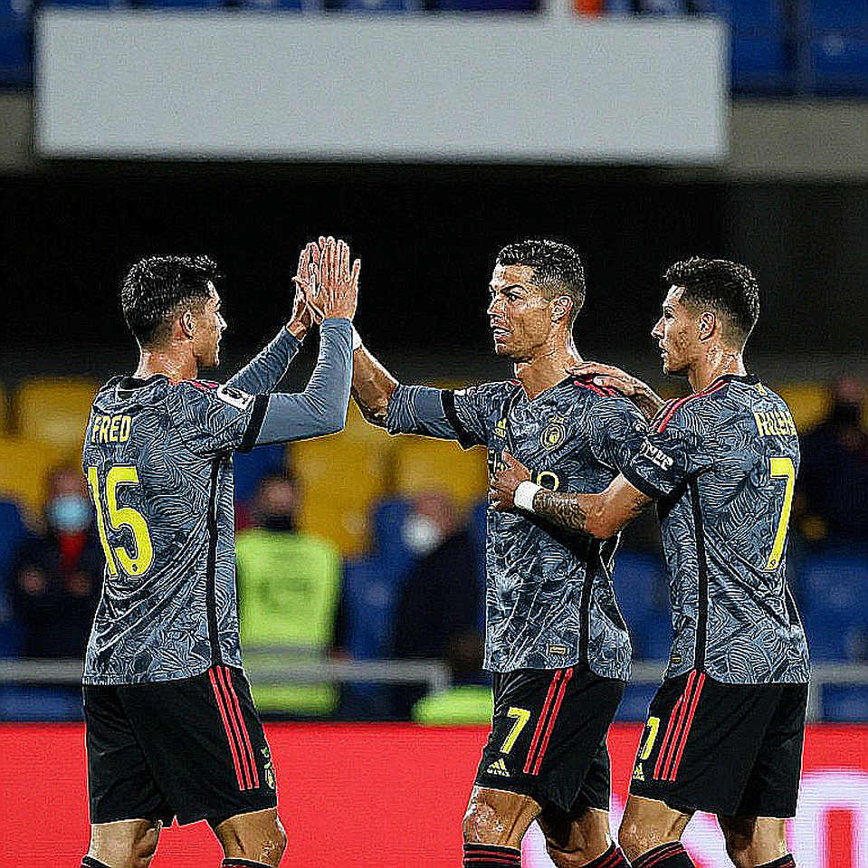 Đội bóng V.League theo đuổi bóng đá hấp dẫn nhưng thiếu hệ thống chiến thuật rõ ràng Đội bóng V.League theo đuổi bóng đá hấp dẫn nhưng thiếu hệ thống chiến thuật rõ ràng