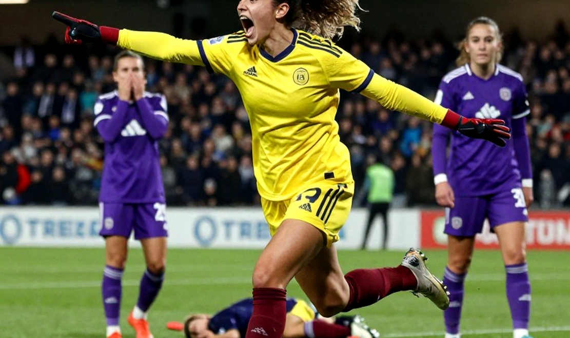 Lacroix: 'May mắn đã không đứng về phía chúng tôi' – Chelsea xứng đáng có trận hòa trước Arsenal Lacroix: 'May mắn đã không đứng về phía chúng tôi' – Chelsea xứng đáng có trận hòa trước Arsenal