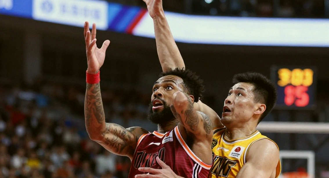 Kyrie Irving trở lại, Houston giăng bẫy: ba tín hiệu Dallas không được phép bỏ qua