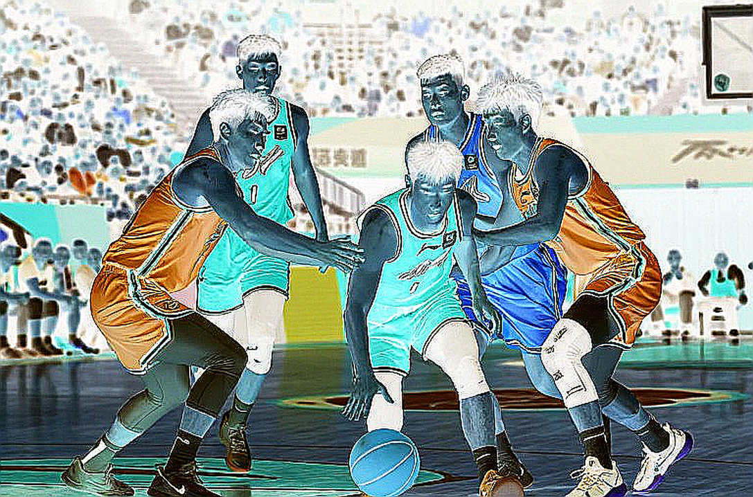 EuroLeague vs NBA Europe: Cuộc chiến định giá thị trường bóng rổ châu Âu và sự thật đằng sau tuyên bố của Chus Bueno