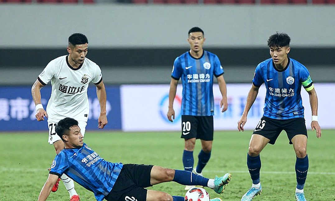 Hồ sơ trống: Khi dữ liệu bóng đá Việt Nam không có gì để phân tích