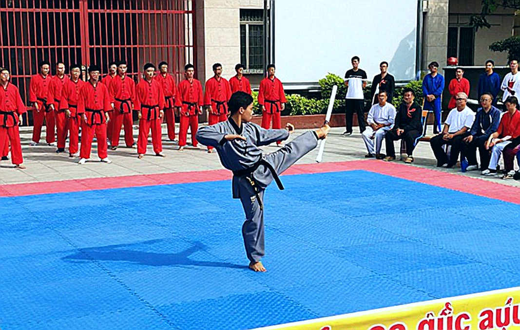 Lỗi Đầu Vào: Không Có Nội Dung Để Phân Tích Lỗi Đầu Vào: Không Có Nội Dung Để Phân Tích
