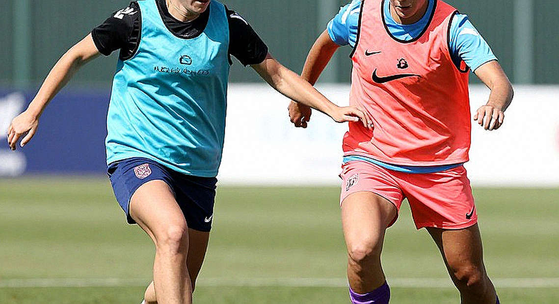 Bản phân tích trống và kỷ luật xác minh của nghề viết bóng đá