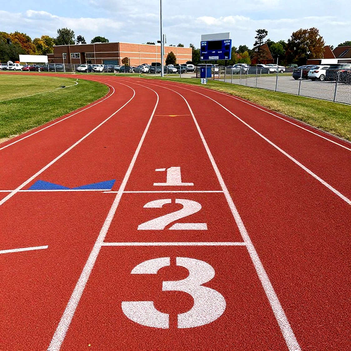 Jemma Reekie sets new European road mile record, confirms peak form after injury